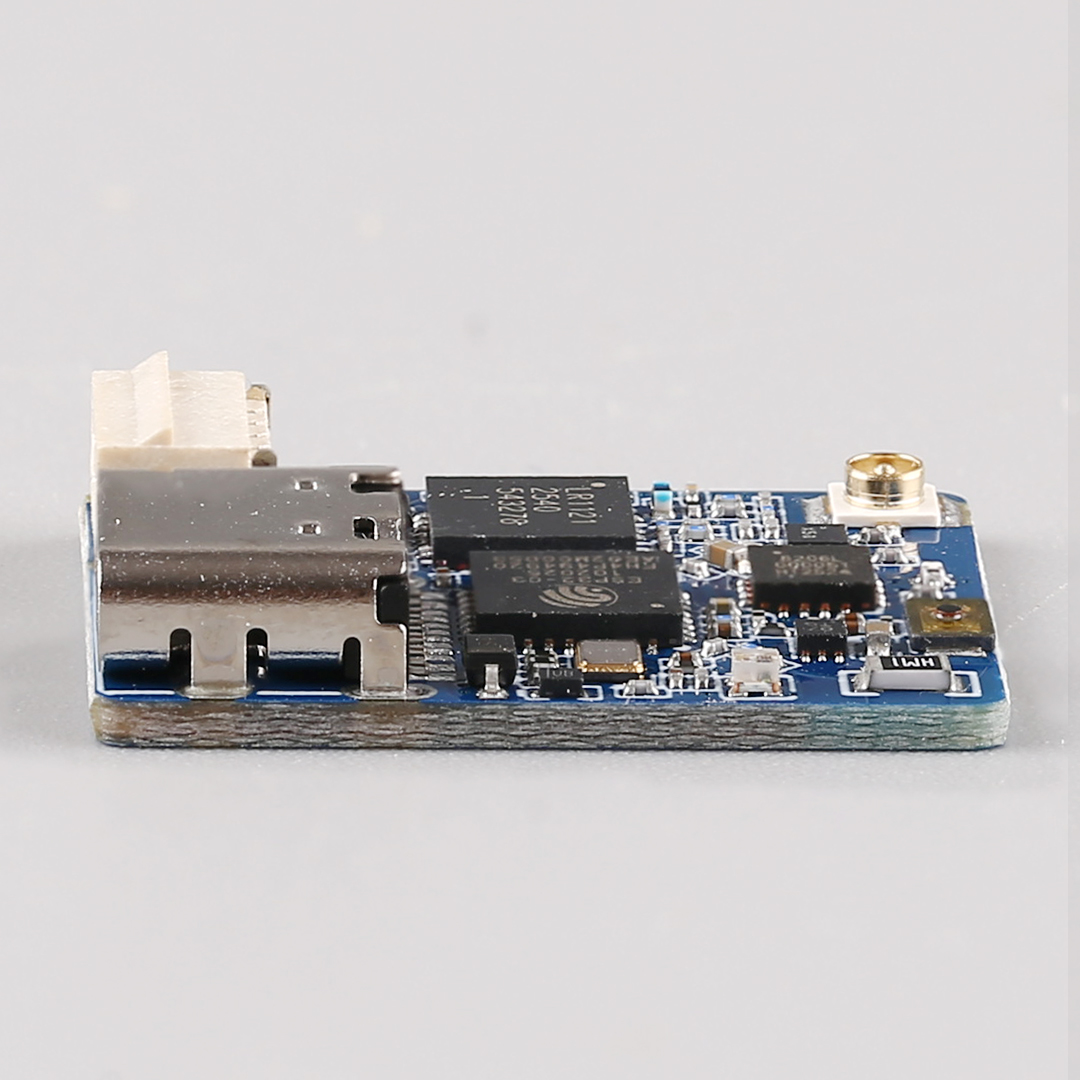 BAYCKRC UR100 ExpressLRS Dual  - огляд і ціна Drone Racing Receiver